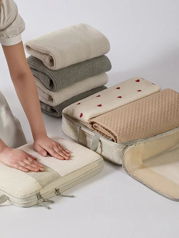 Compression Packing Cubes